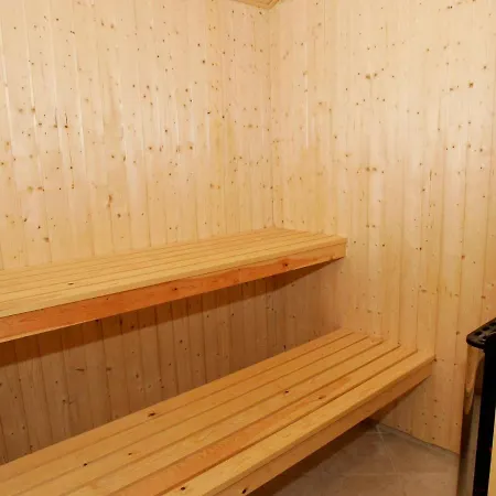 8 Person In Nex Vakantiehuis Spidsegård